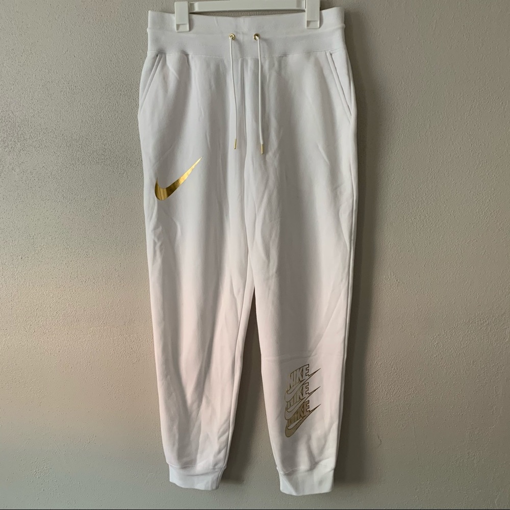 NIKE JOGGERS